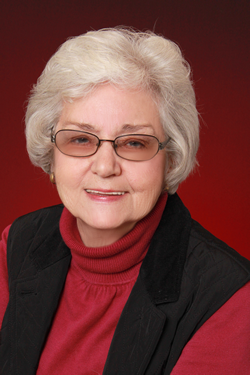 Mary Worley is proficient in appraising estates, farms, and residential/commercial real estate.